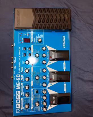 BOSS ME-50 – Pedaliera multieffetto per chitarra