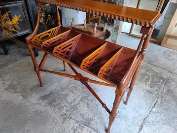 Portariviste in legno