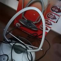 Antenna amplificatore per interno