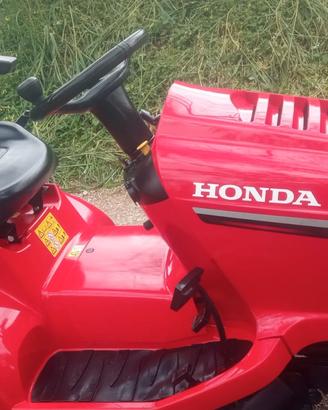 trattorino rasaerba honda HF 2625 HTE