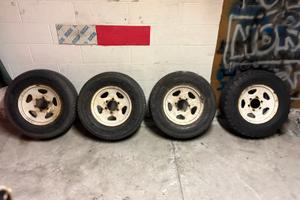 Cerchi Mitsubishi pajero R15