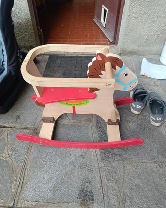 cavallino a dondolo
