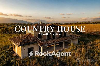 Villa di 600 m² con più di 5 locali a Altavilla Si