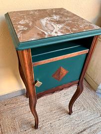 Comodino mobiletto stile Luigi Filippo Restaurato