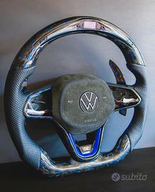 Volante per vw golf 8 in carbonio forgiato