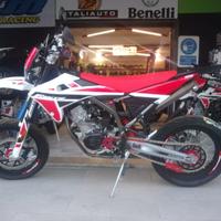 FANTIC MOTOR 125 Motard Performance .