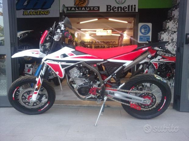 FANTIC MOTOR 125 Motard Performance .