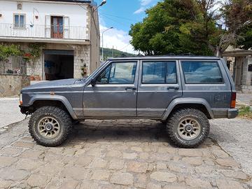 jeep cherokee xj 2100 td