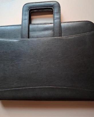 Borsa nera in vera pelle nappa