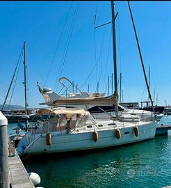 Barca a vela Bénéteau Oceanis 323 - 10 Metri