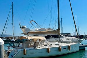 Barca a vela Bénéteau Oceanis 323 - 10 Metri