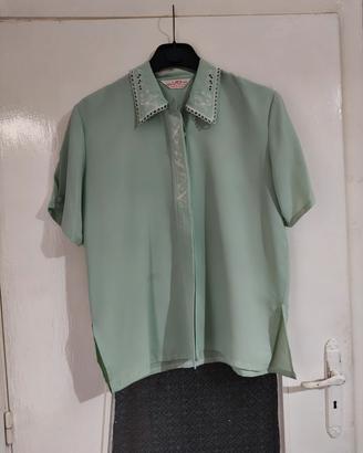 camicia donna con particolari 