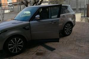 RANG ROVER SPORT DYNAMIC SE-2021-249CV-MHEW-L494