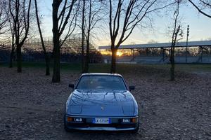 Porsche 924 restaurata