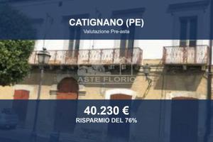 Immobile in asta di 437 m² con più di 5 locali a C