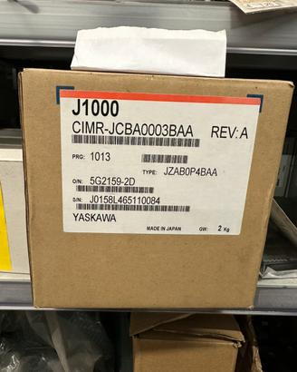 JZABOP4BAA CIMR JCBA0003BAA Yaskawa nuovo inverter