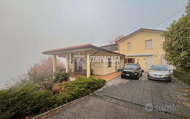 CASA INDIPENDENTE IN ZONA RISERVATA CON VISTA SUGG