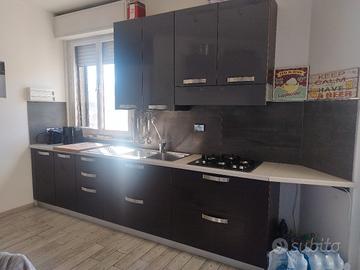 cucina buone condizioni 