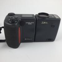 Nikon Coolpix 990