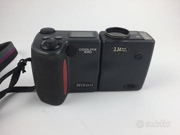 Nikon Coolpix 990