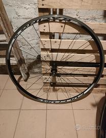 ruota anteriore 28 corsa/city bike 