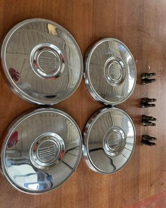 Borchie Fiat antiquariato