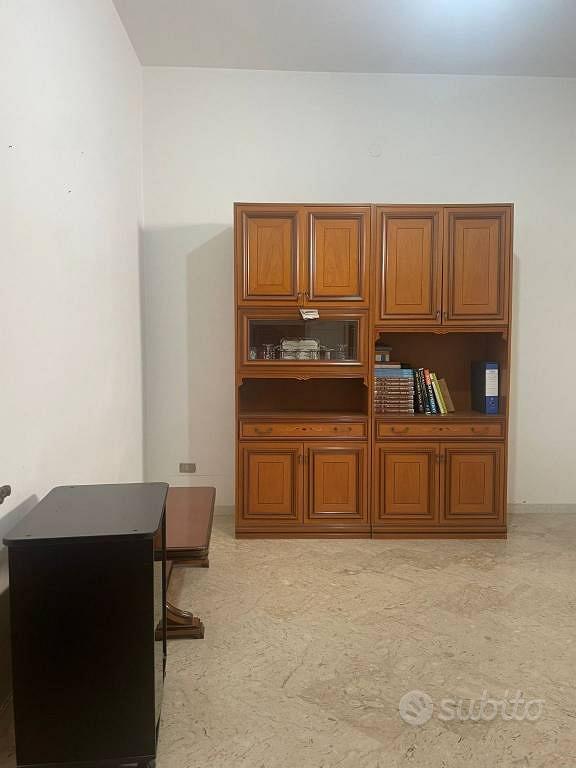 Appartamento di 160 m² con più di 5 locali e box a - Vista 5