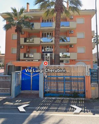 Bilocale 50 metri dal mare