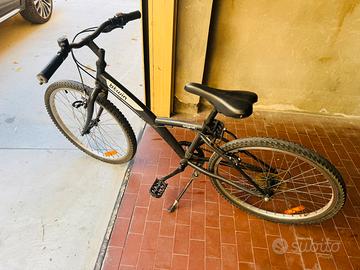 Bicicletta B twin