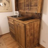 Cucina dentro madia