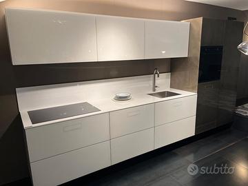 Cucina sospesa Lago 36e8