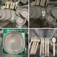 Set stoviglie  per 4 persone