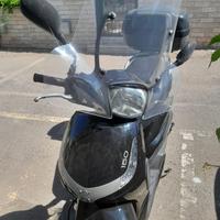 Scooter Peugeot tweet 150 come nuovo