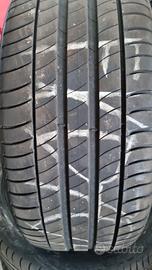 Pneumatici 245/40R19