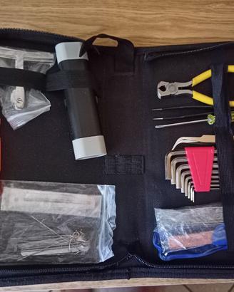 Kit Completo Manutenzione e Setup Chitarra / Basso