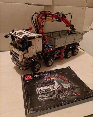 lego Technic camion gru 42043