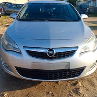 Astra j
