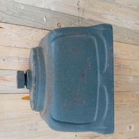 cassetta WC  in ghisa