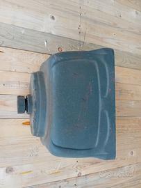 cassetta WC  in ghisa