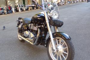 TRIUMPH AMERICA LT DEL 2009