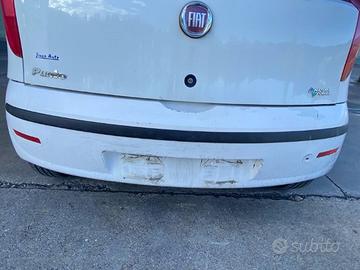 PARAURTI POSTERIORE PER FIAT PUNTO III 188 2004