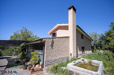 Casa, Muggia.