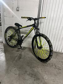 Atala 29 wheelie bike