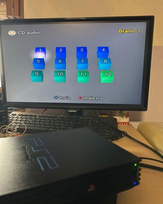 PlayStation 2 con 2 controller + memory card