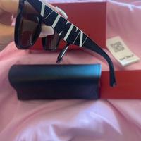 Occhiali da sole Valentino