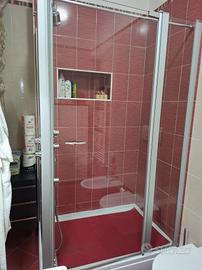 doccia idromassaggio 