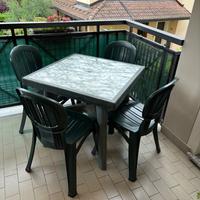 Tavolo da giardino