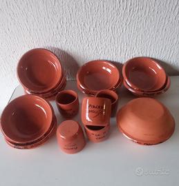 Ciotole in terracotta+bicchieri 
