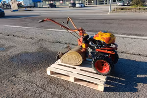 motocoltivatore marca MB benzina