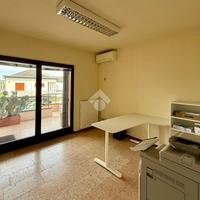 UFFICIO A SAN PIETRO IN CARIANO